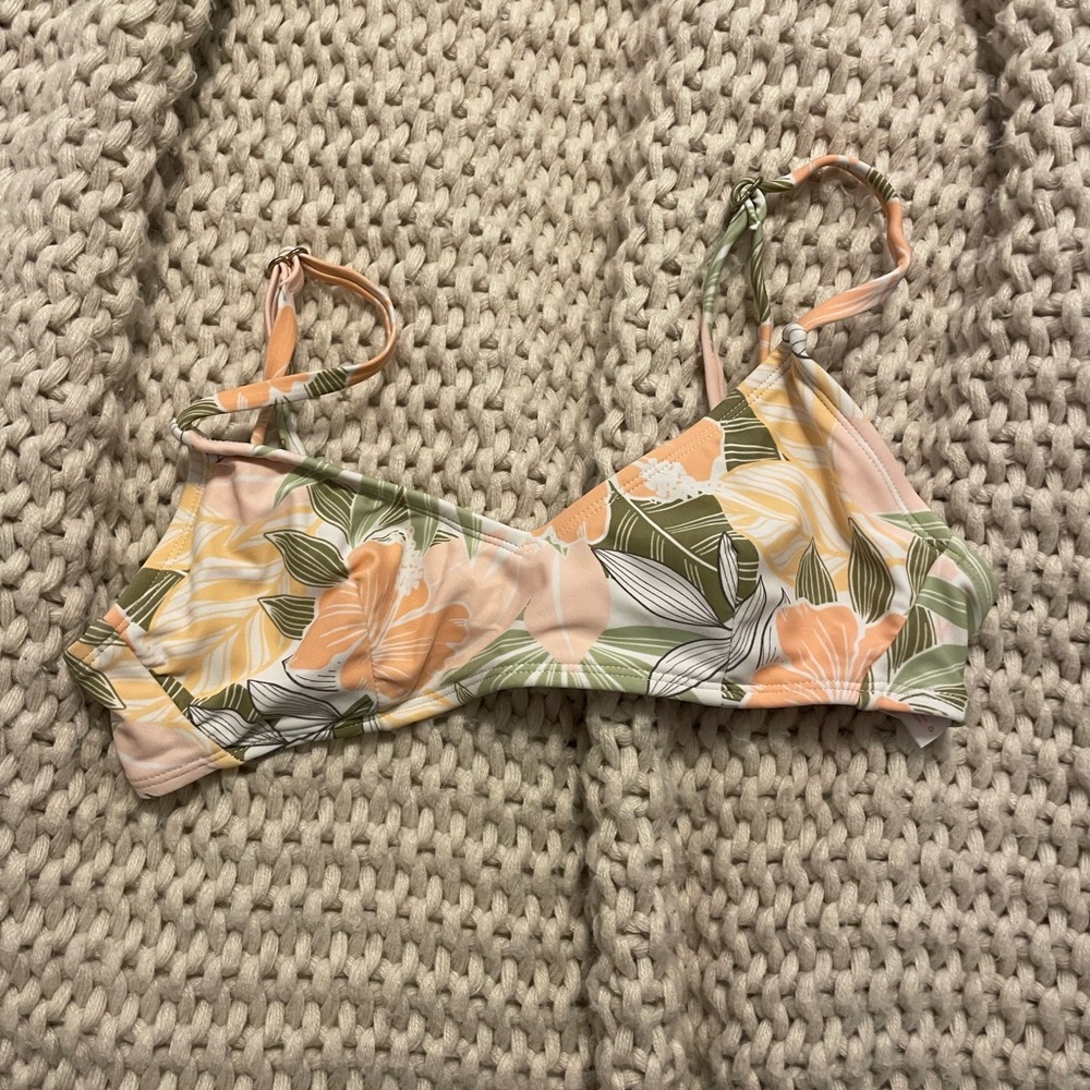 Xhilaration Floral Bikini Top - Peach and Green